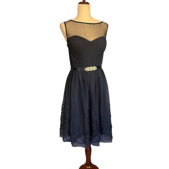 Eliza J Sleeveless Illusion Neckline Belted Cocktail Dress Navy Large - Picture 6 of 12